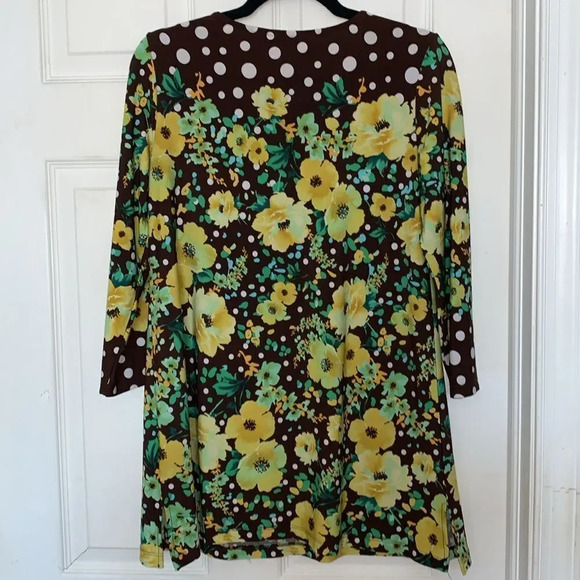 Susan Graver Floral Polka Dot Top - Picture 2 of 5